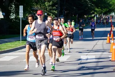 Bronte Harbour Classic 5K 2026 official race photo: Course, Adam S., Mercedes-Benz Oakville.