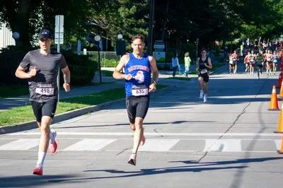 Bronte Harbour Classic 5K 2026 official race photo: Course, Johnny H., Mercedes-Benz Oakville.