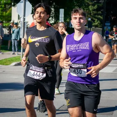 Bronte Harbour Classic 5K 2026 official race photo: Course, Hargun N., Mercedes-Benz Oakville, Oakvest Group.