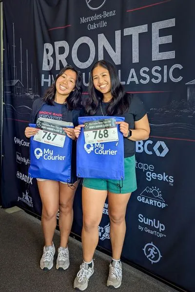 Bronte Harbour Classic 5K 2026 official race photo: Festival, Melissa R., Mercedes-Benz Oakville, RadixGym, Oakvest Group, GearTOP Design, SunUp, MyCourier.