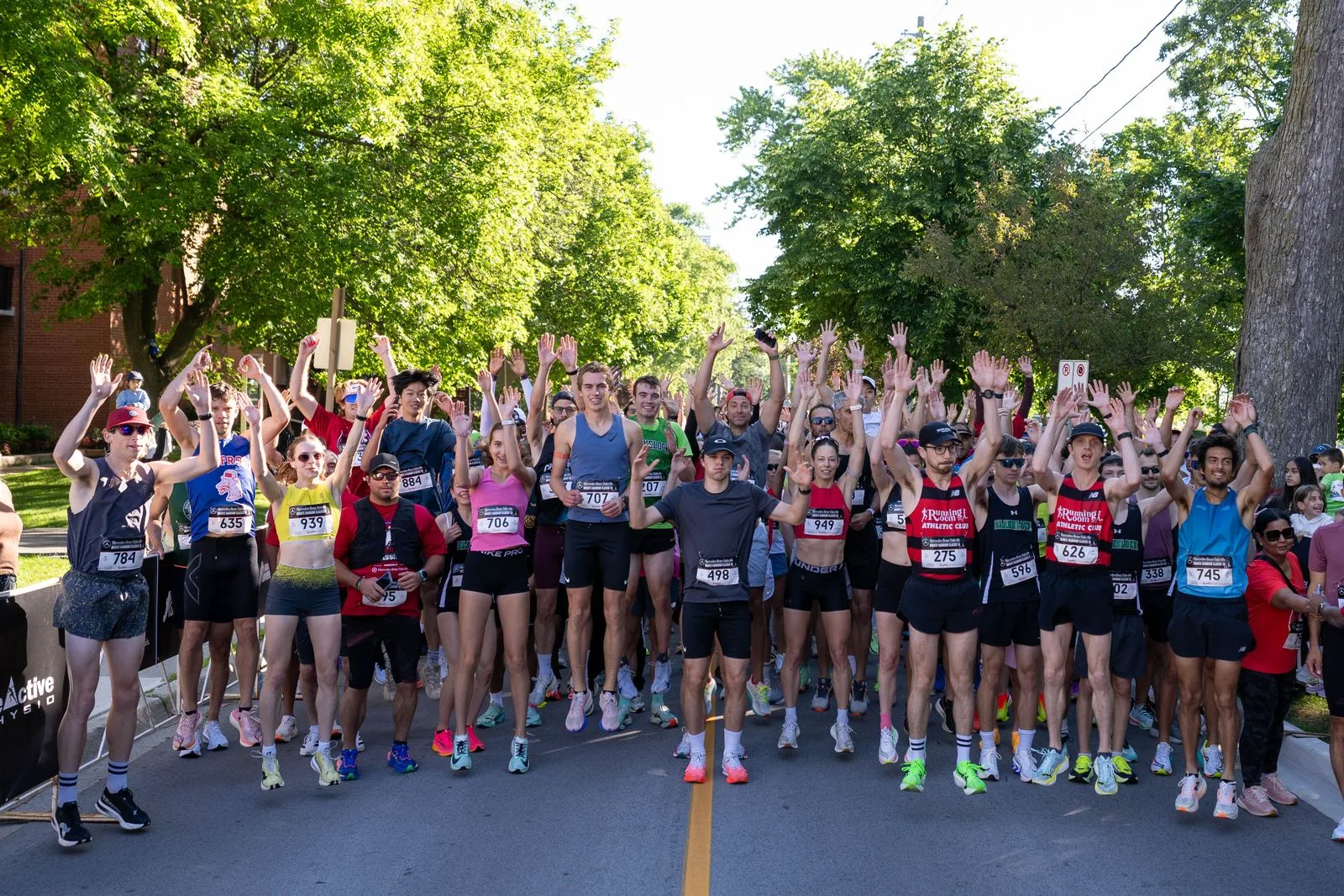 Runners racing the 10K at the Mercedes-Benz Oakville Bronte Harbour Classic in Oakville